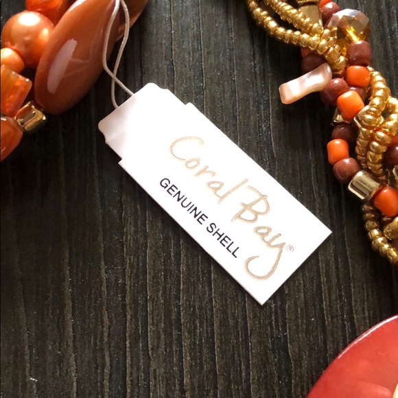 Coral Bay Genuine Shell Jewelry Set - Picture 2 of 7